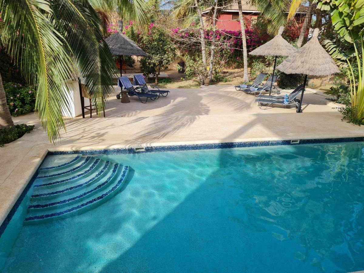 Le Souimanga Bleu Saly Bed and Breakfast Exterior foto