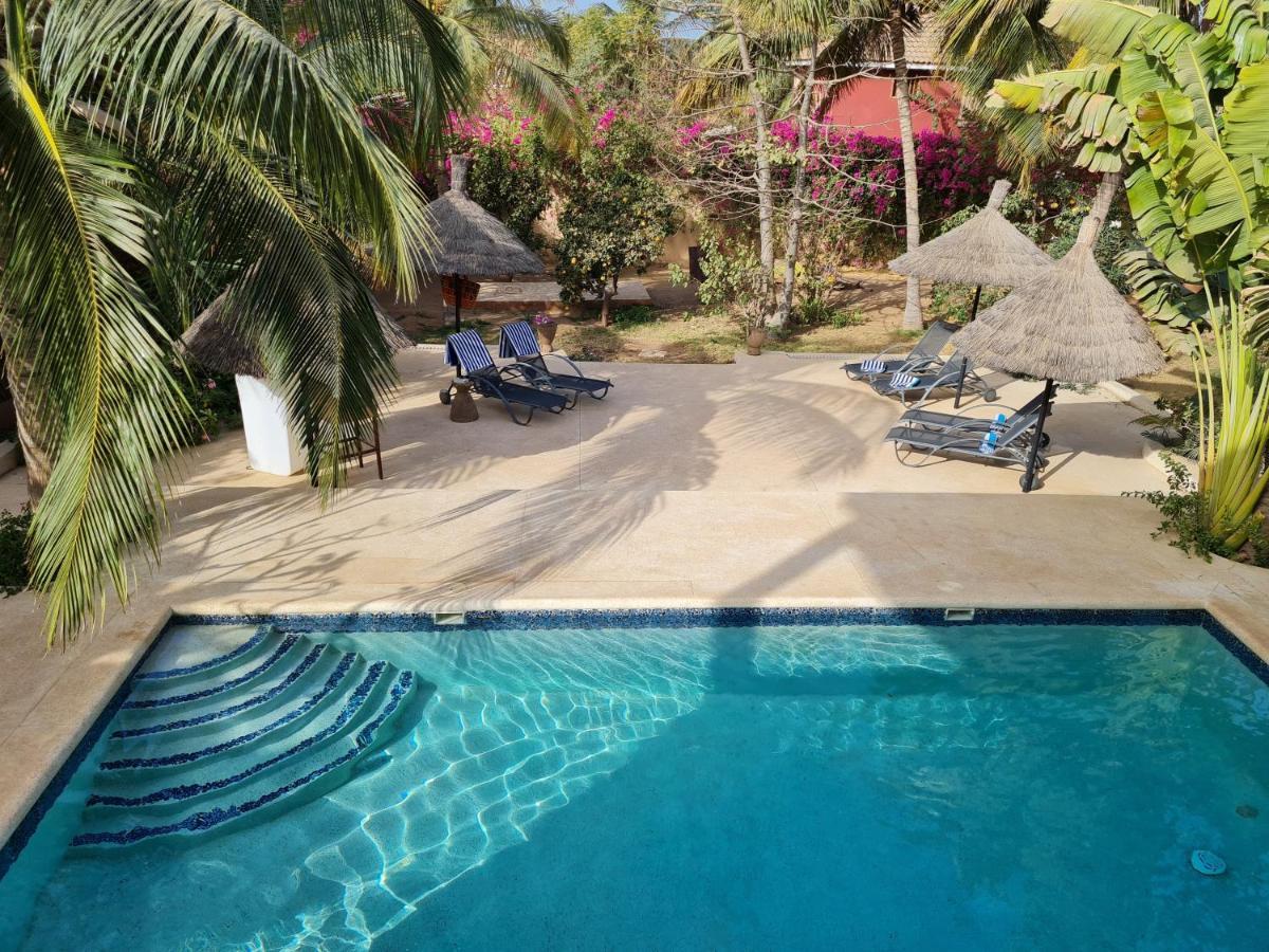 Le Souimanga Bleu Saly Bed and Breakfast Exterior foto