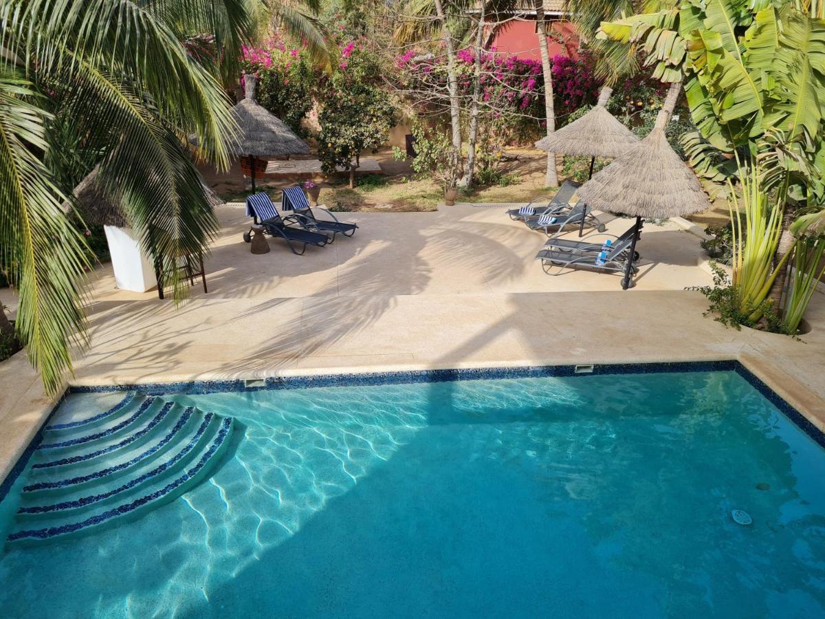 Le Souimanga Bleu Saly Bed and Breakfast Exterior foto